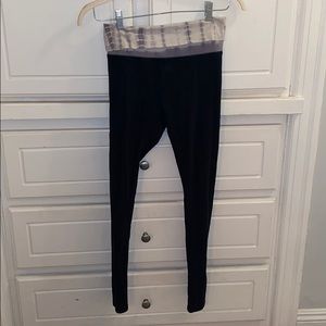 Tie dye fold over black leggings